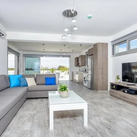 Tzialli Villa Ayia Napa